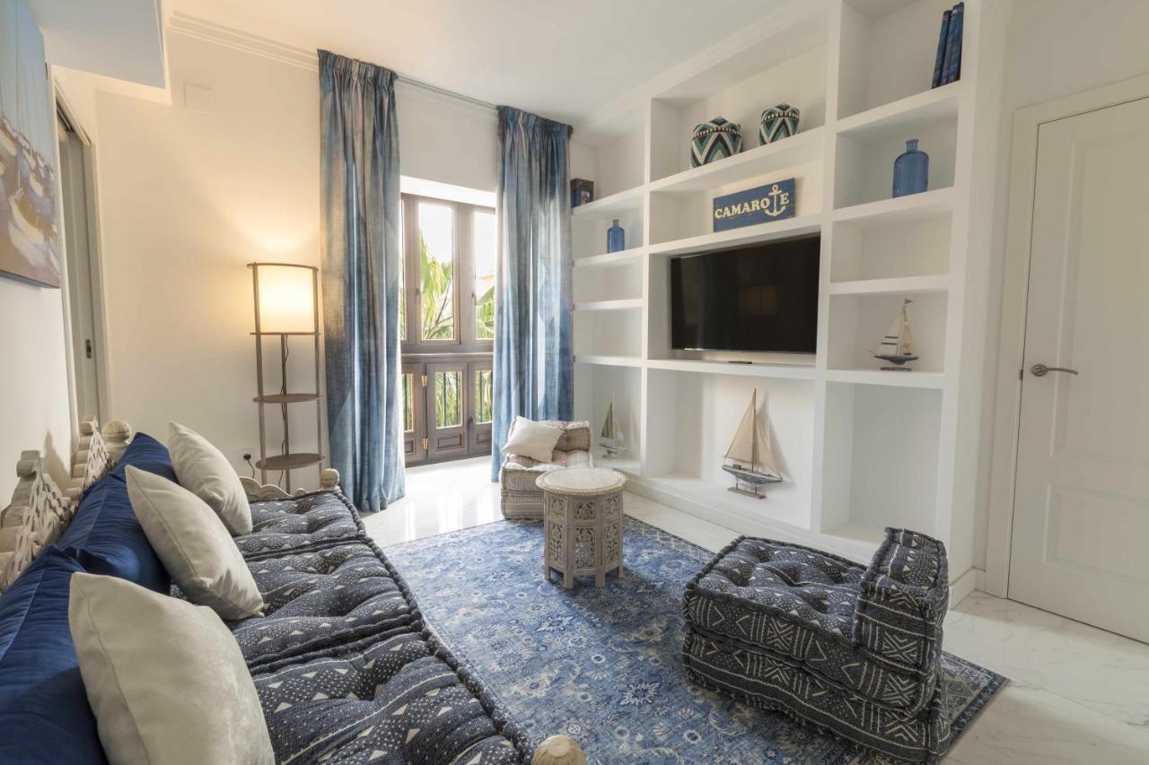 The Clock House Luxury Urban Suites マラガ エクステリア 写真
