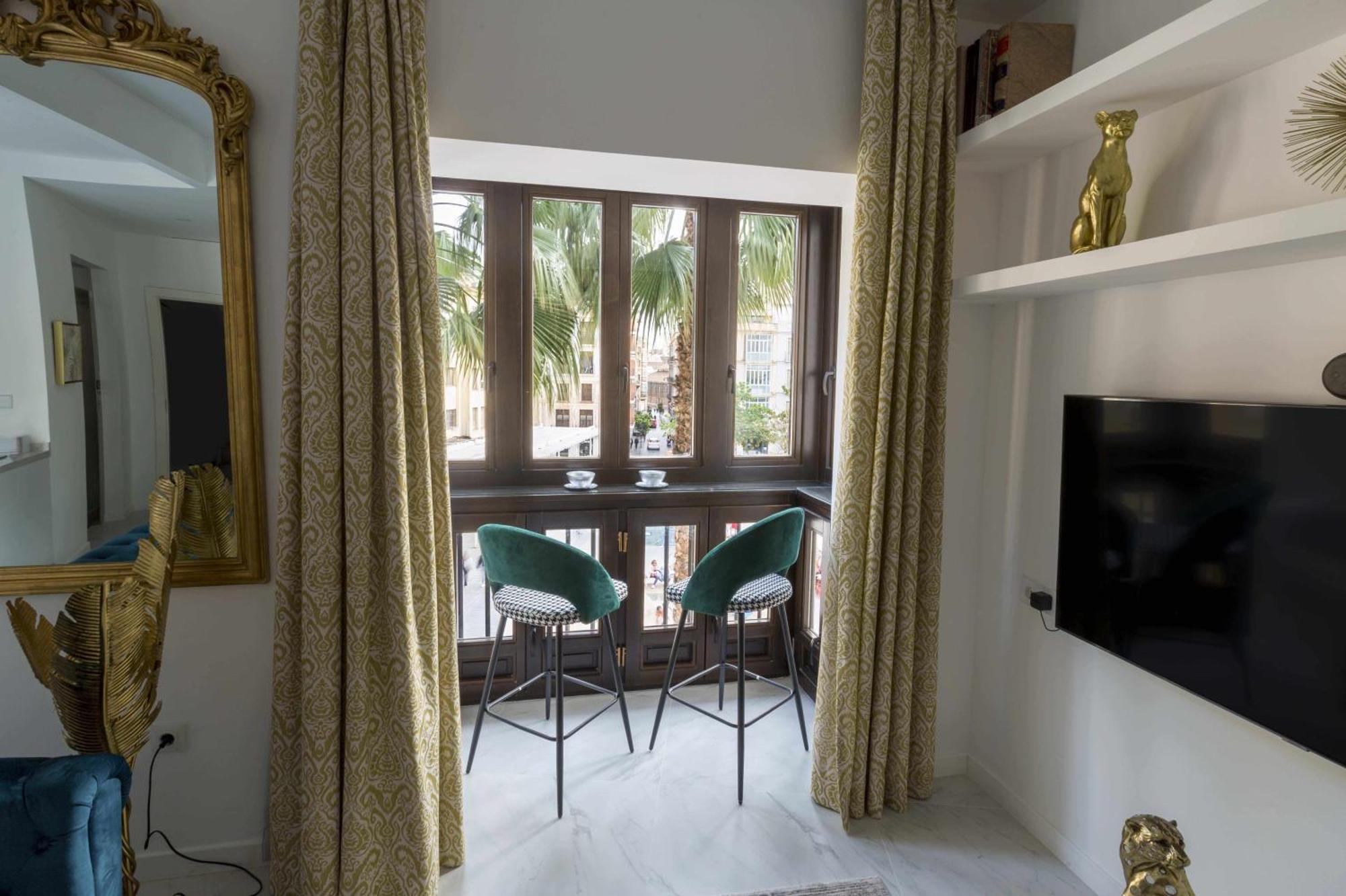 The Clock House Luxury Urban Suites マラガ エクステリア 写真